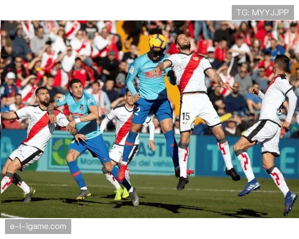 西甲新赛季前瞻：豪门备战状态显著提升，争冠格局更趋激烈