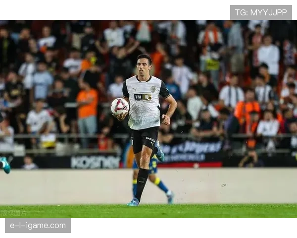 瓦伦西亚战术革新成效显著，攻防体系重塑助力球队竞争力跃升